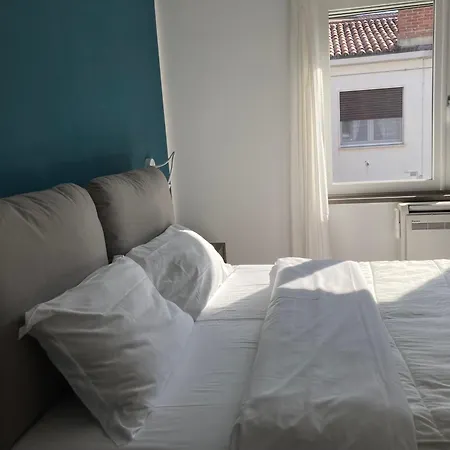 Casa Di Mirea Bed & Breakfast 4*