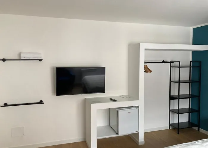 Casa Di Mirea Bed & Breakfast 4*